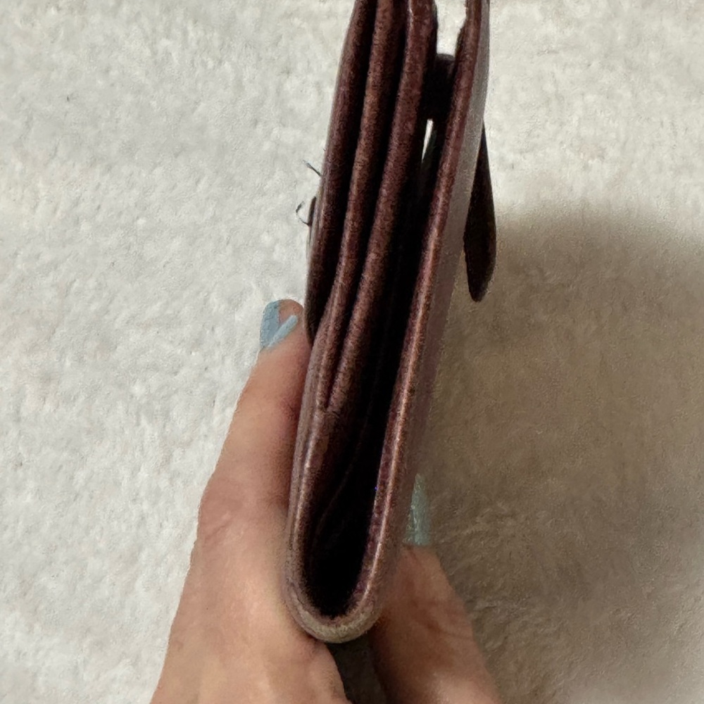 Gucci Burgundy Leather Wallet with Silver horse bit hardware - Picture 4 of 14
